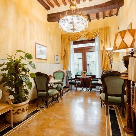 Hotel Palazzo Alexander Lucca Ngoại thất bức ảnh