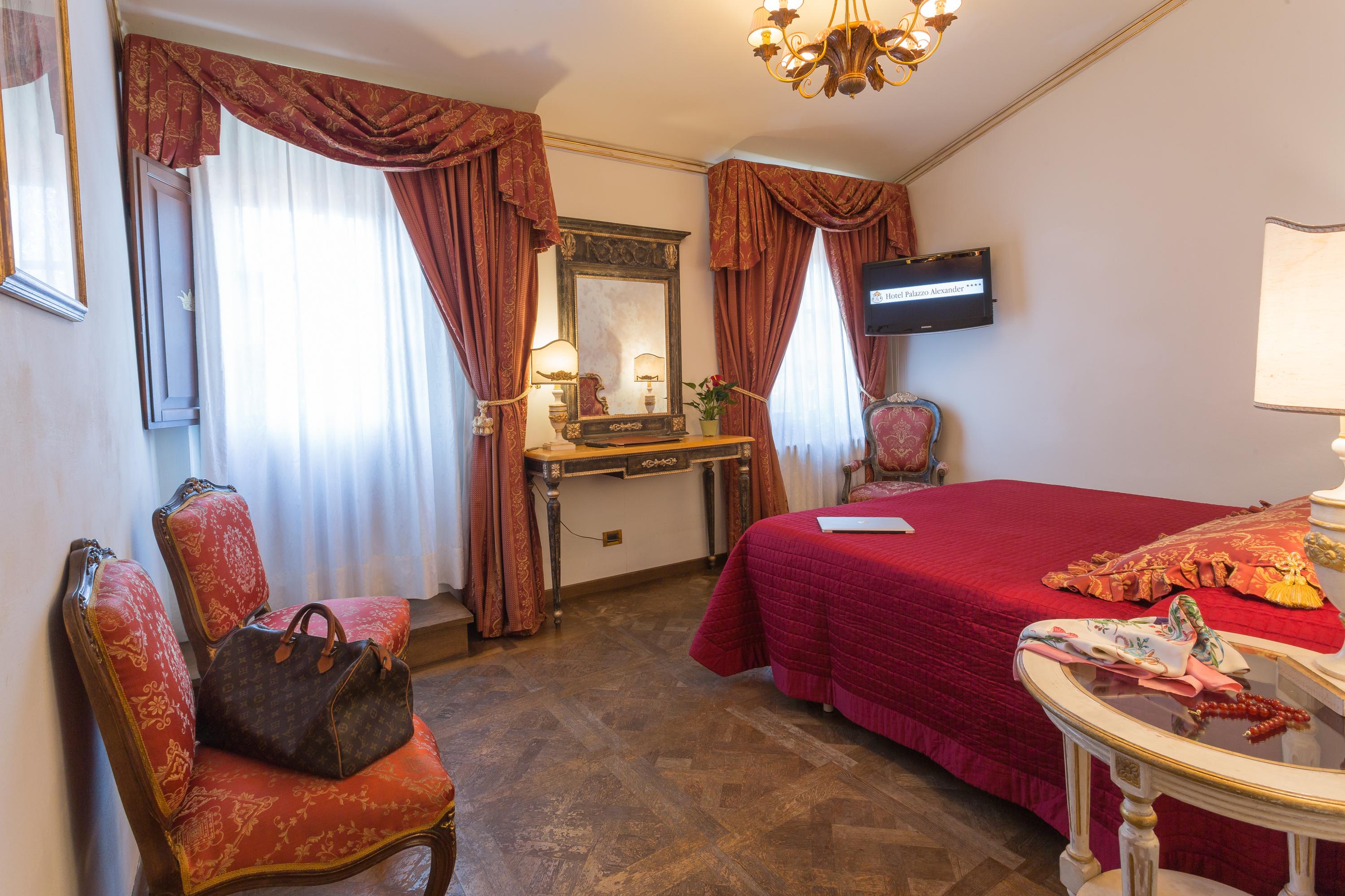 Hotel Palazzo Alexander Lucca Ngoại thất bức ảnh