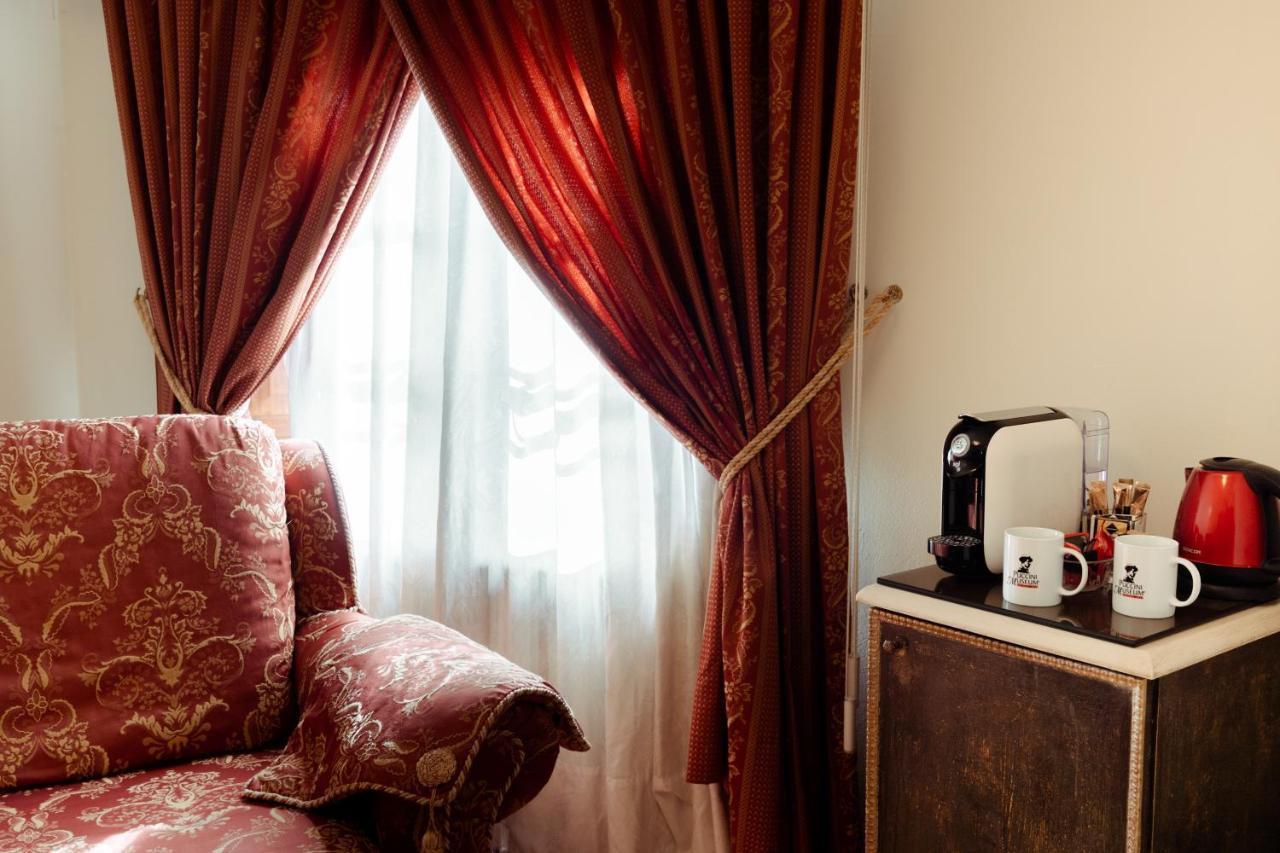 Hotel Palazzo Alexander Lucca Ngoại thất bức ảnh