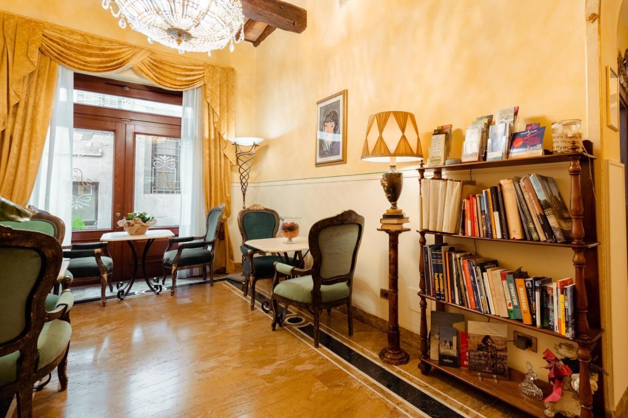 Hotel Palazzo Alexander Lucca Ngoại thất bức ảnh